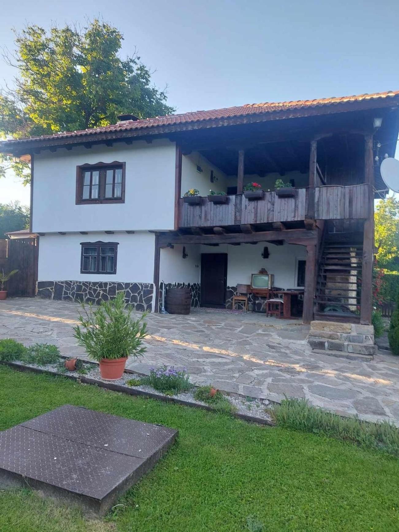 Митровата Къща Villa Raynovtsi Eksteriør billede