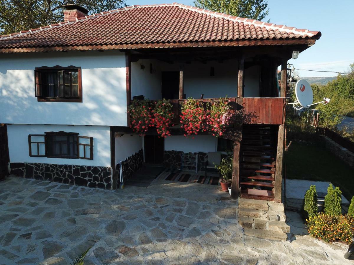 Митровата Къща Villa Raynovtsi Eksteriør billede
